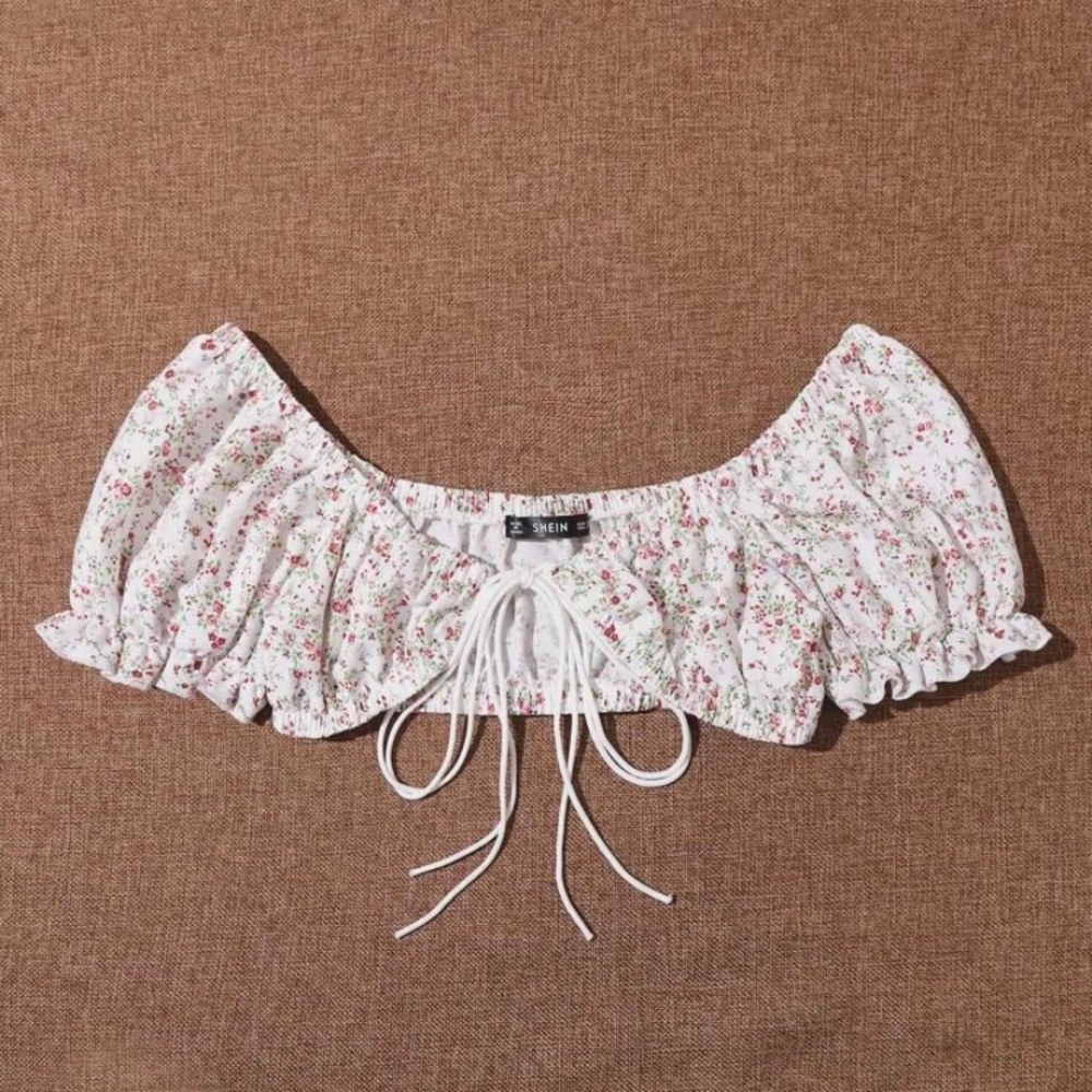 Cropped shirt